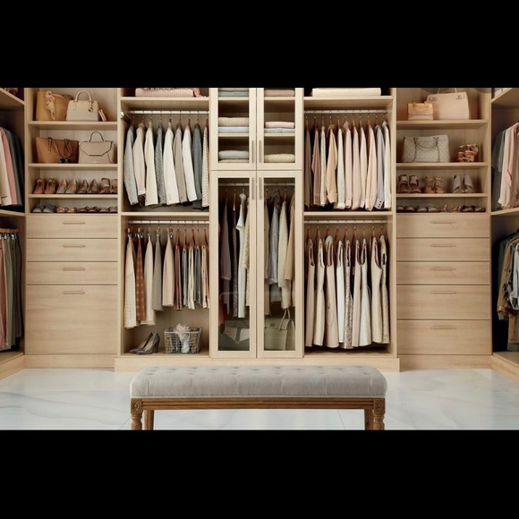 megs_wardrobe